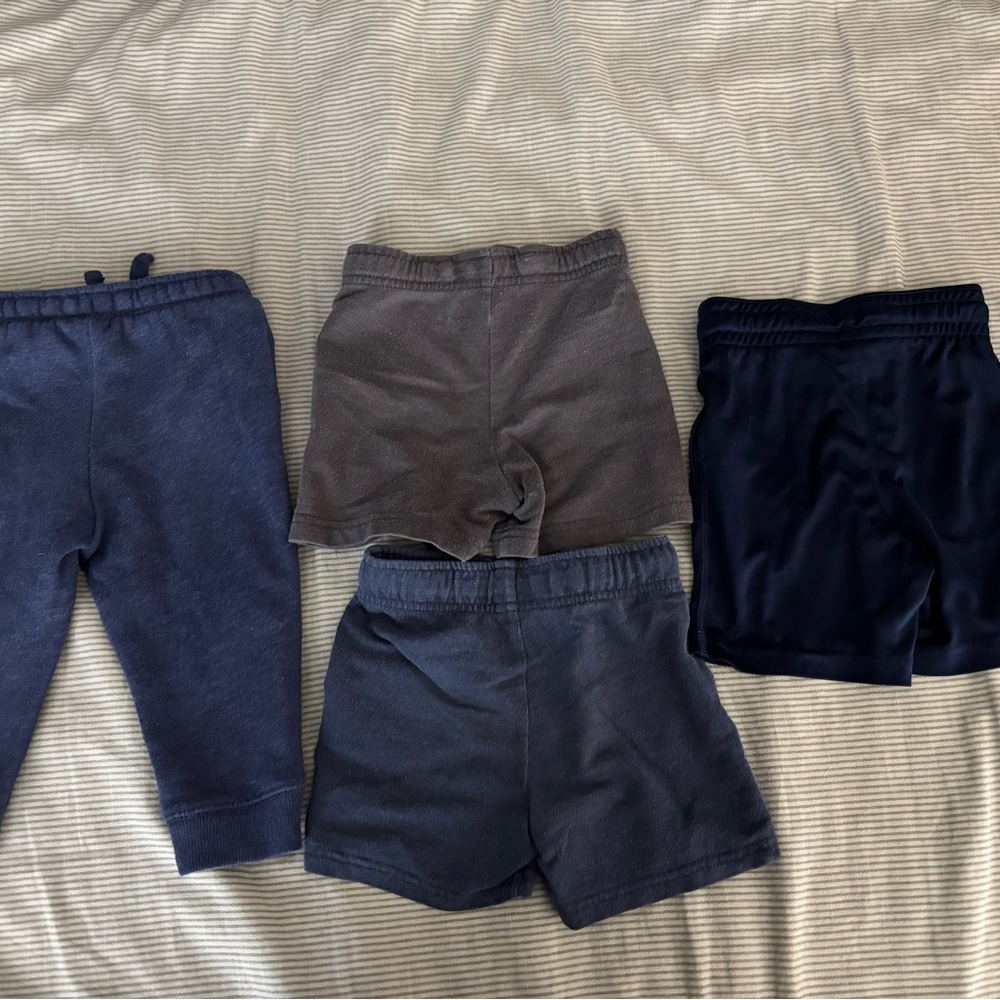 Cat & Jack toddler boys 4 pants bundle - Picture 3 of 7